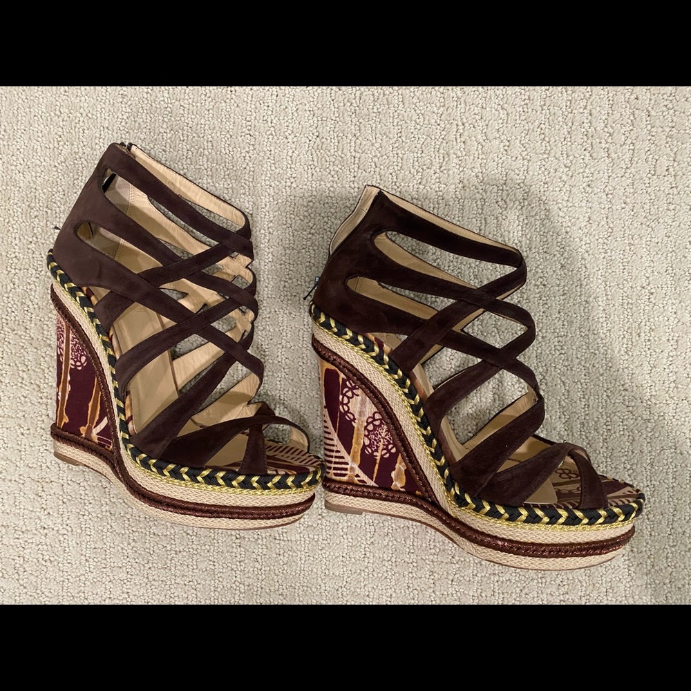 Perfect Christian Louboutin Wedge